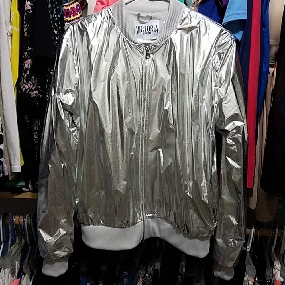 Victoria's Secret Sport bomber jacket💕